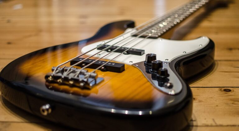 Fender vs Yamaha Guitars