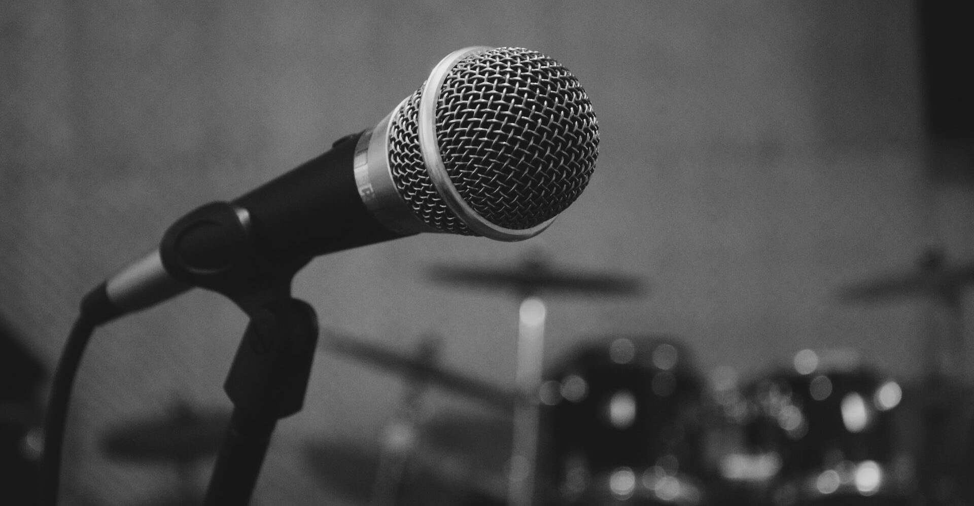 How to Choose the Right Microphone Stand for Your Recording