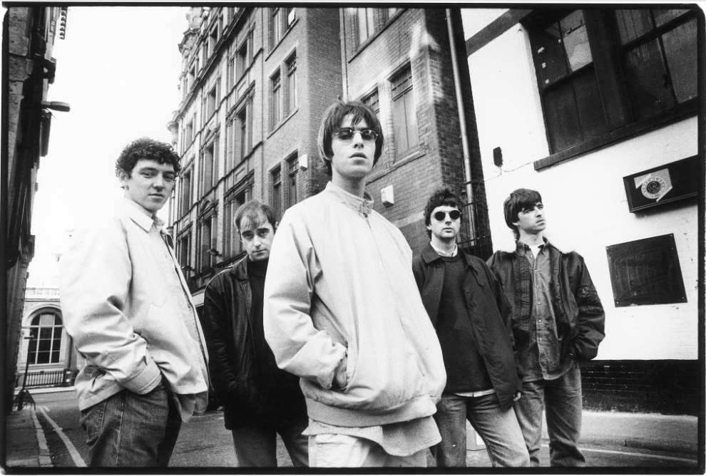 A classic photo of Oasis